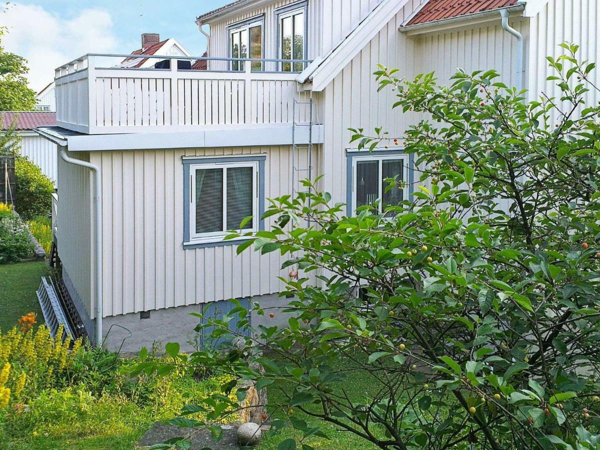 4 Person Holiday Home In Sk Rhamn Skarhamn Exterior photo